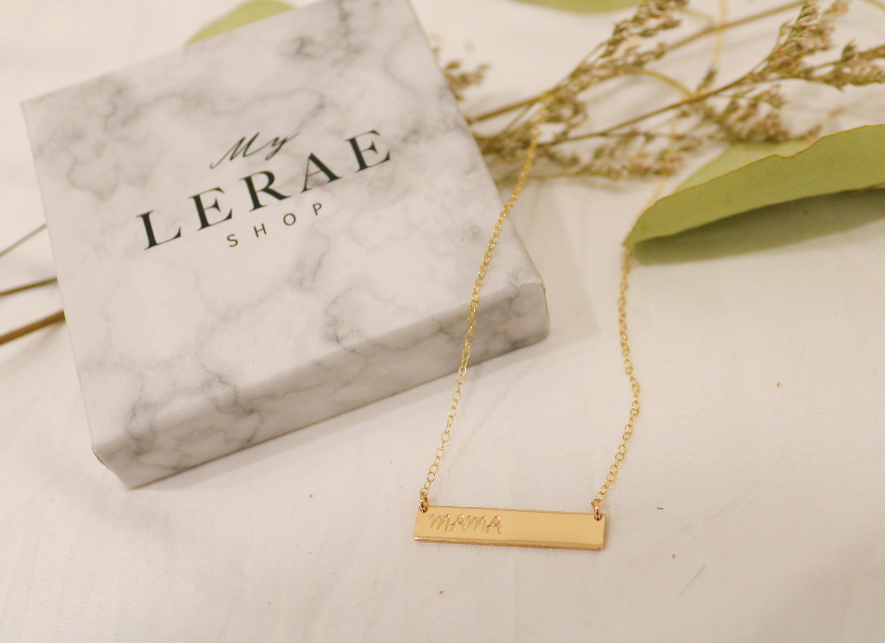 Mama Horizontal Bar Necklace