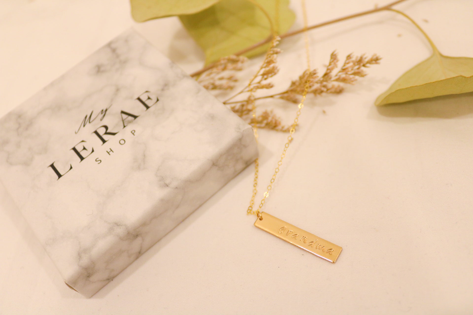 Mama/Grandma Vertical Bar Necklace