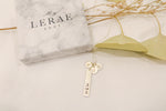 Load image into Gallery viewer, Mama/Grandma Vertical Bar Necklace
